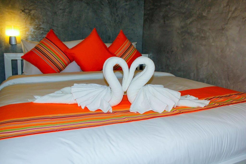 Ban'S Avenue Guesthouse Tau-sziget Kültér fotó
