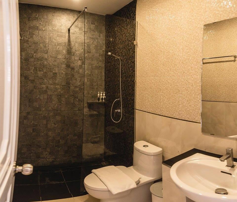 Ban'S Avenue Guesthouse Tau-sziget Kültér fotó